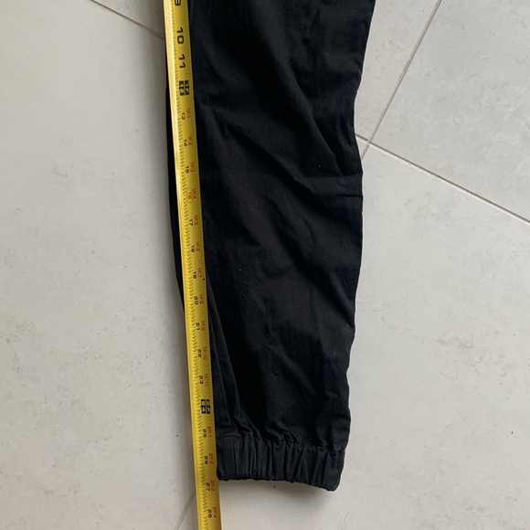 NWOT Quince black organic cotton utility joggers zip ankle size 4 hiking pants - Picture 8 of 11